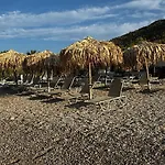 Stylish Seaside Apartment-just 50m From The Apartmán *