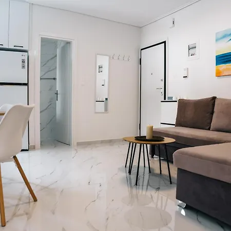 Cozy 50m From The Sea
