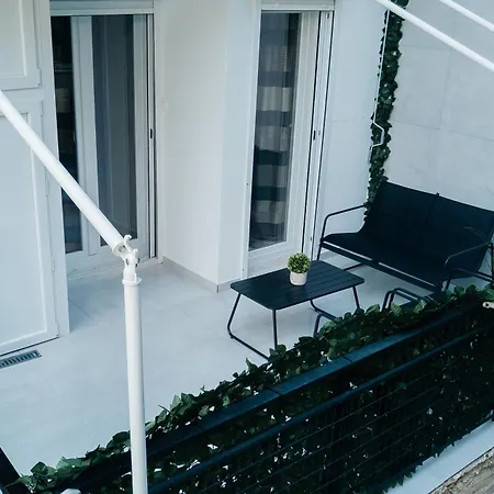 Apartment Cozy 50m From The Sea Loutraki (Corinthia)