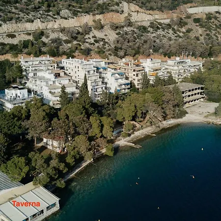 Apartman Stylish Seaside Apartment-just 50m From The *
