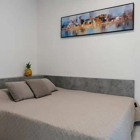 Cozy 50m From The Sea