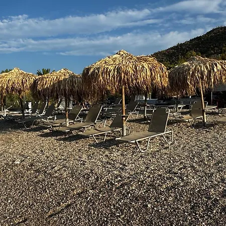Stylish Seaside Apartment-just 50m From The Apartman *