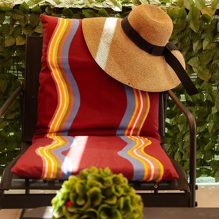 Stylish Seaside Apartment-just 50m From The Apartman *