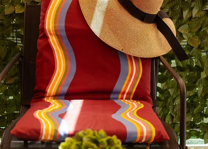 Stylish Seaside Apartment-just 50m From The アパート *